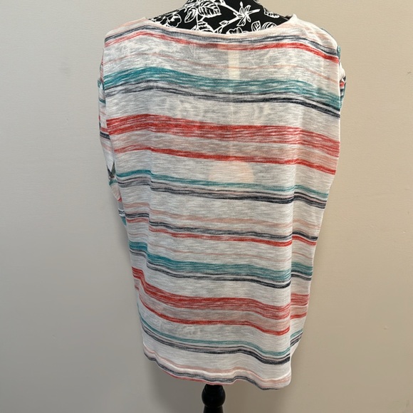 Lara Fashion striped button top - Picture 2 of 2